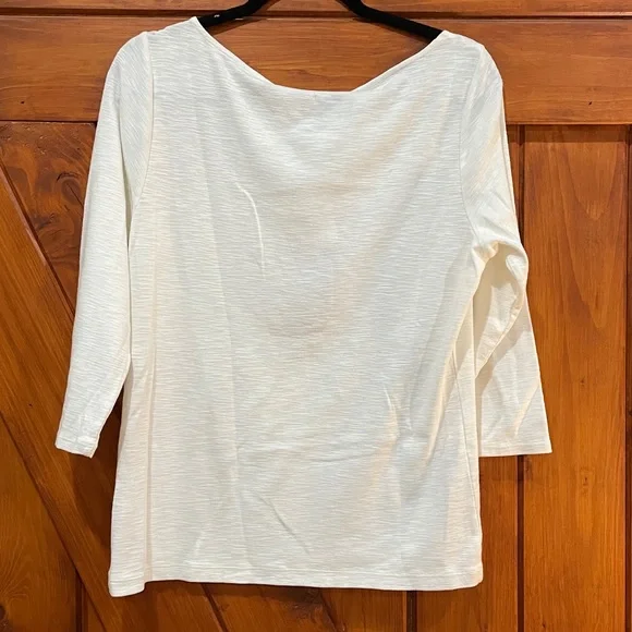 TOMMY BAHAMA White Top with Tropical Floral Design Sz M - Picture 3 of 6